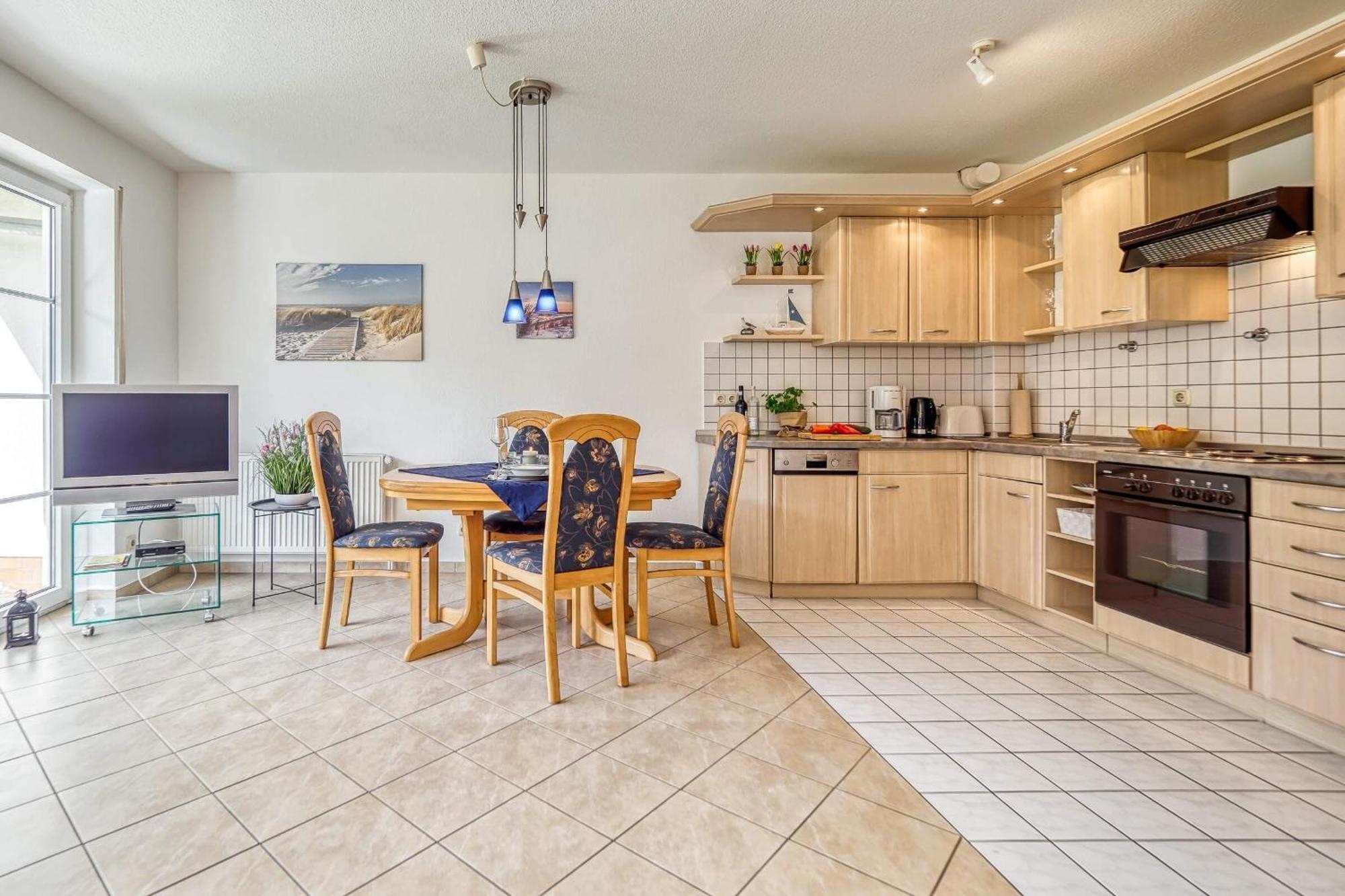 Haus Kranich 4 - Wohnung 17 ツィングシュト エクステリア 写真