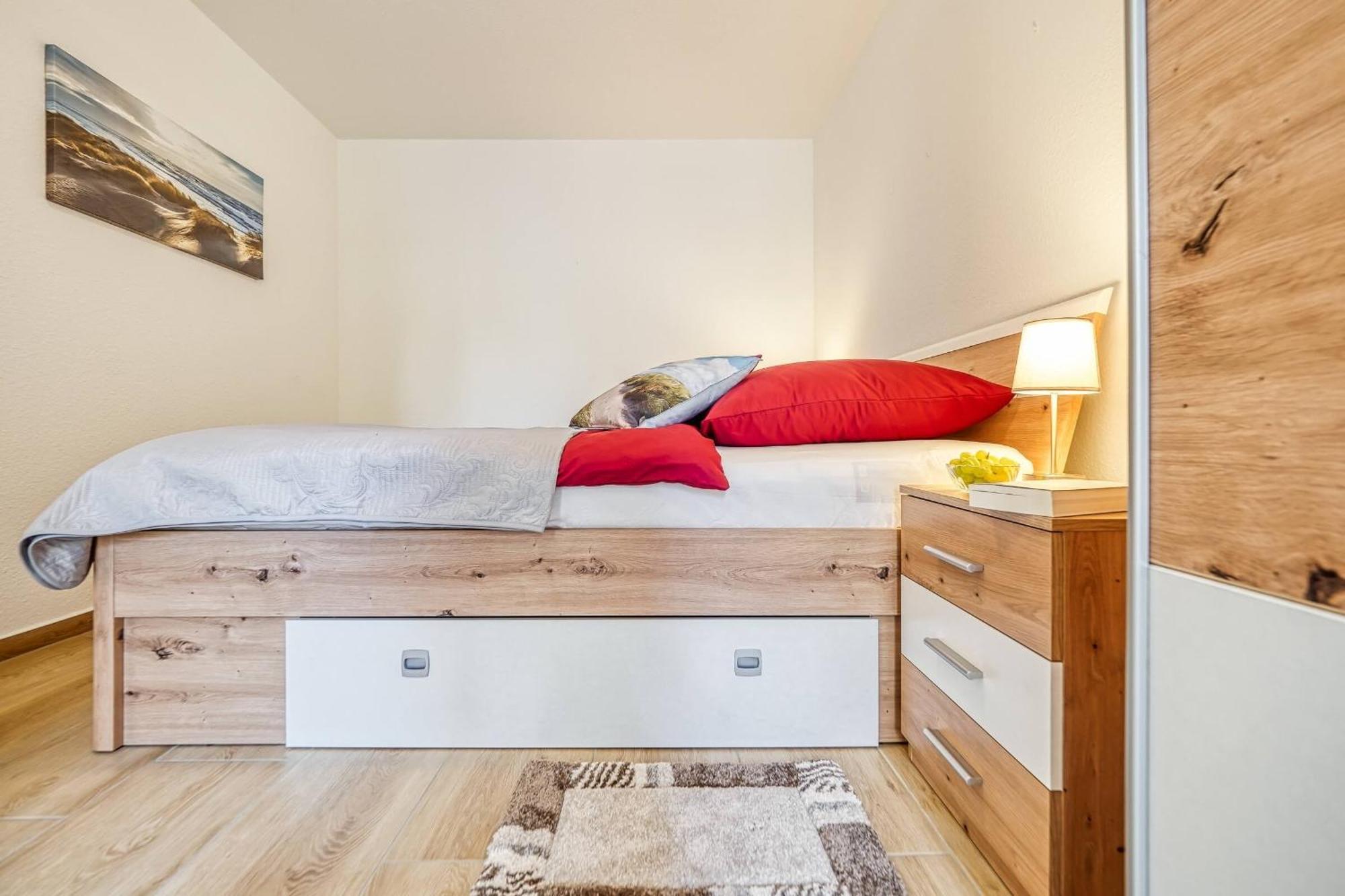 Haus Kranich 4 - Wohnung 17 ツィングシュト エクステリア 写真