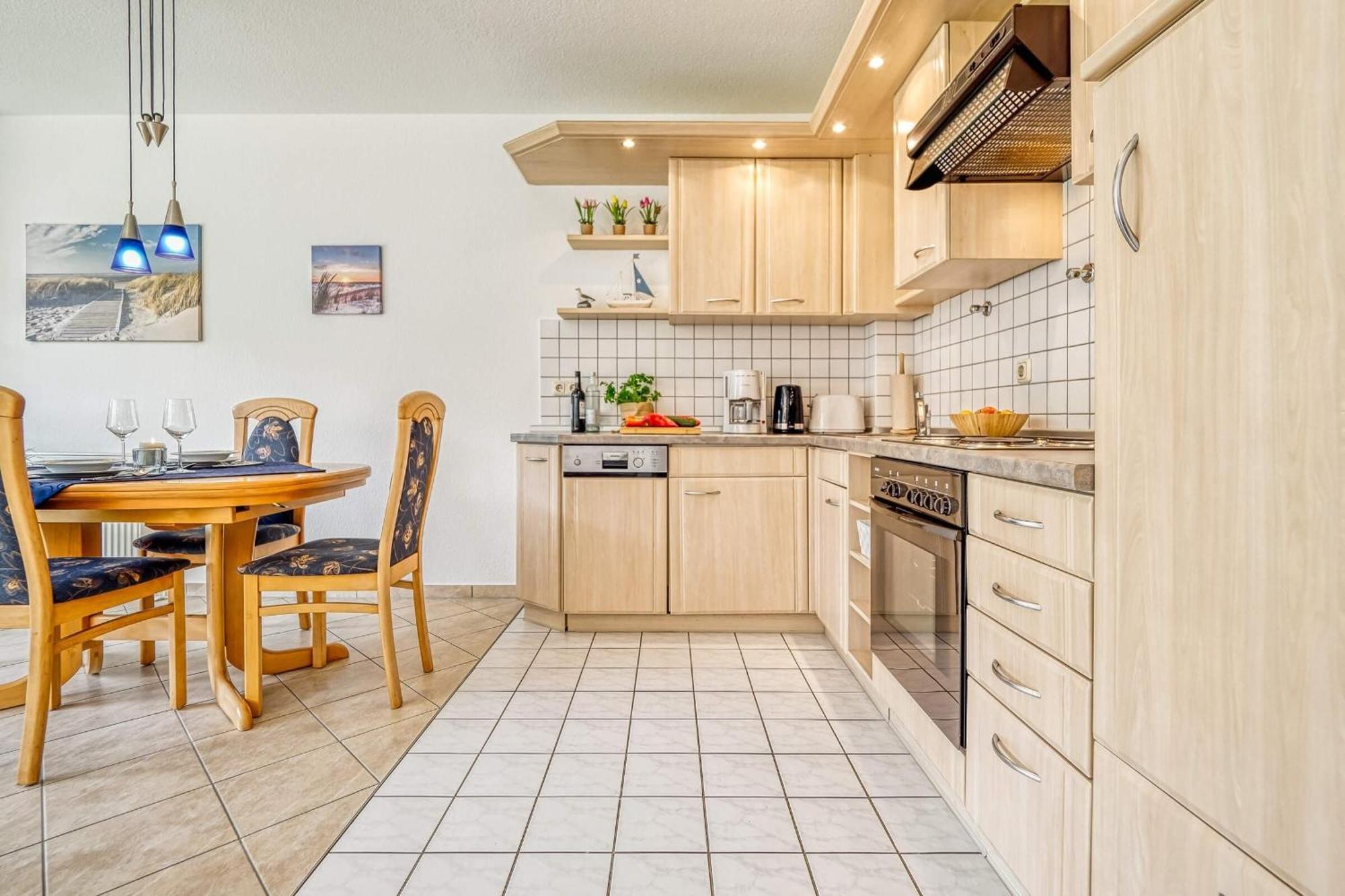 Haus Kranich 4 - Wohnung 17 ツィングシュト エクステリア 写真